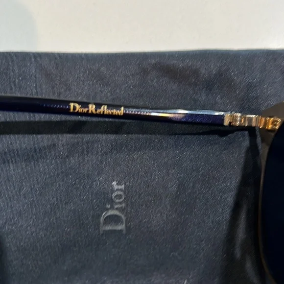 Dior
Dior Blue So Real Round Sunglasses NEW - Picture 8 of 10